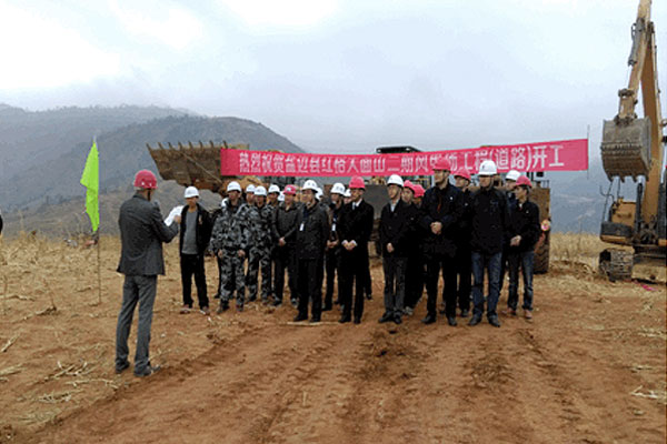 各种姿势玩小处雌女TXT视频